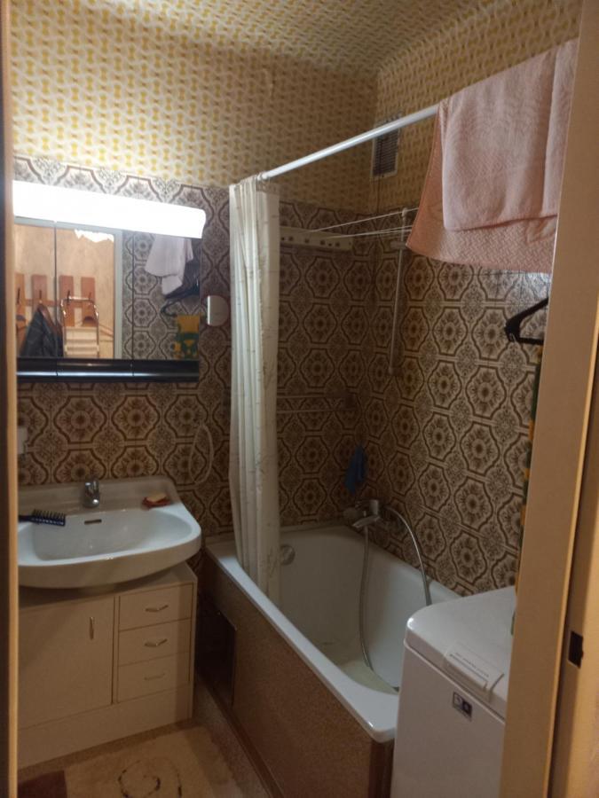 Ferienwohnung ,,Wohnen Wie Zu Grossmutter'S Zeiten'' Відень Екстер'єр фото